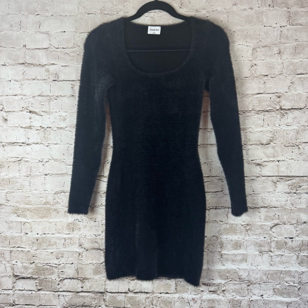 Sunday Best Aritzia Women's XS Black Montgomery Dress Fuzzy-Knit Faux Fur L/S - Picture 2 of 10